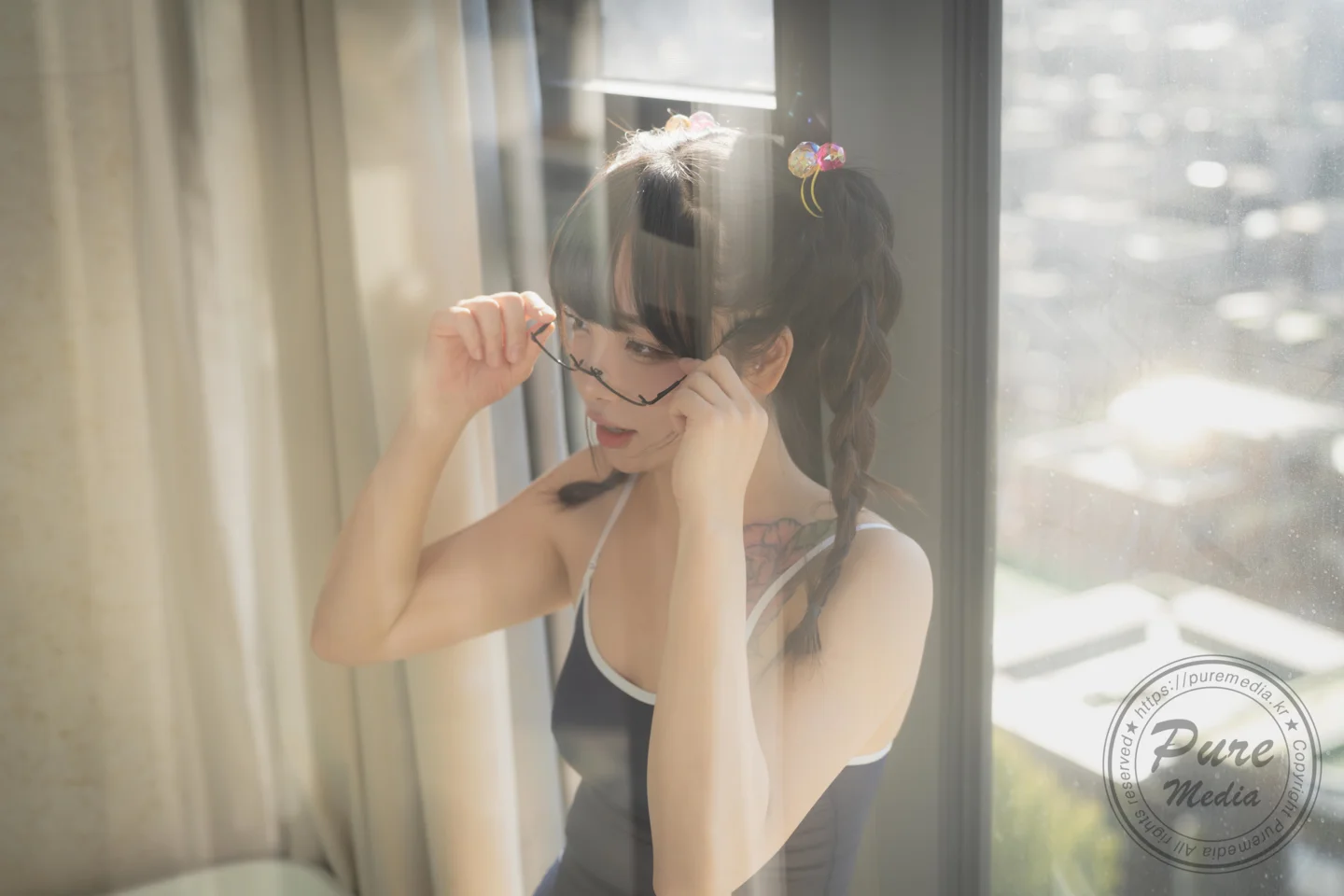 Pure_Media_Jelly_젤리_Is_Watching_Ero_Animation_152P_1_71GB tg@simisebaisi 【丝足阁】074.webp